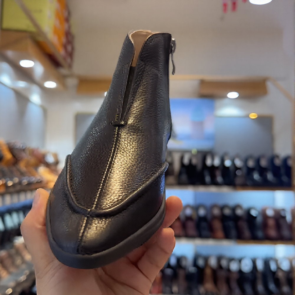 Simple leather retro versatile boots