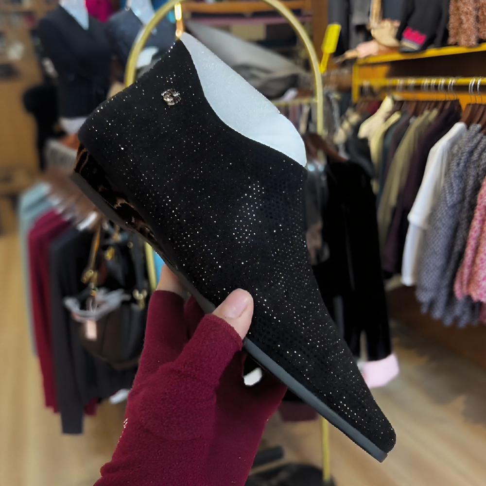 Rhinestone flat elegant sexy pointed toe shoes