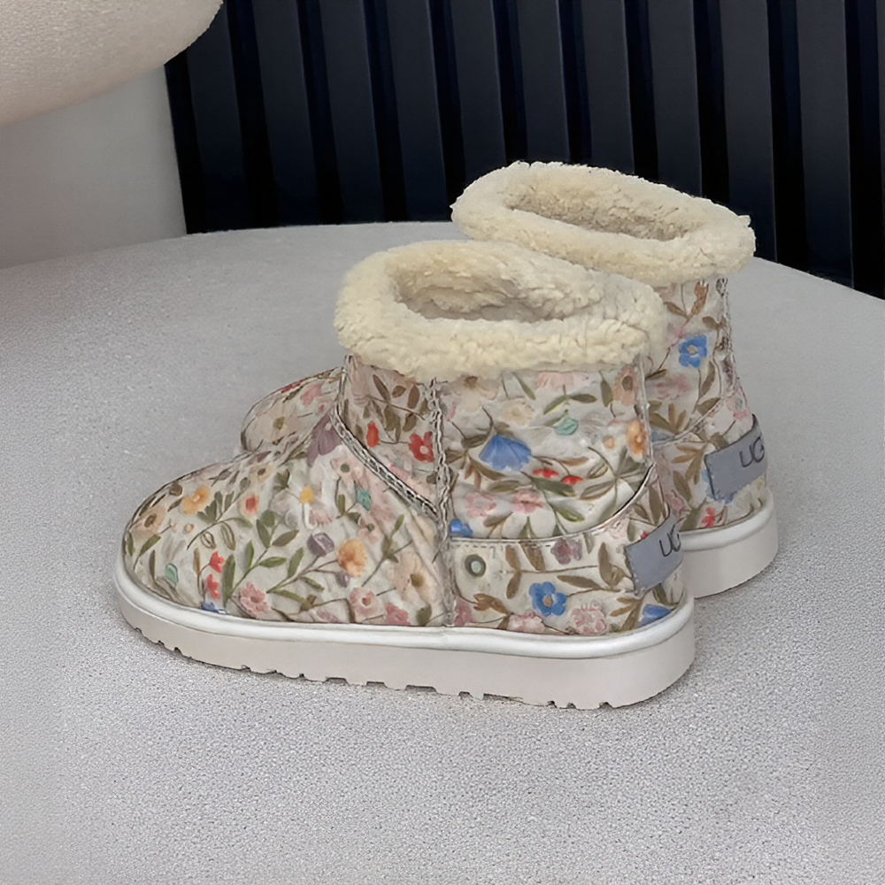 Retro floral velvet snow boots