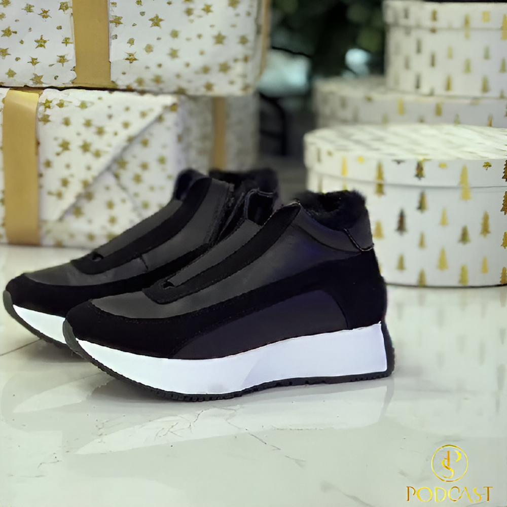 Plush thick-soled trendy sneakers