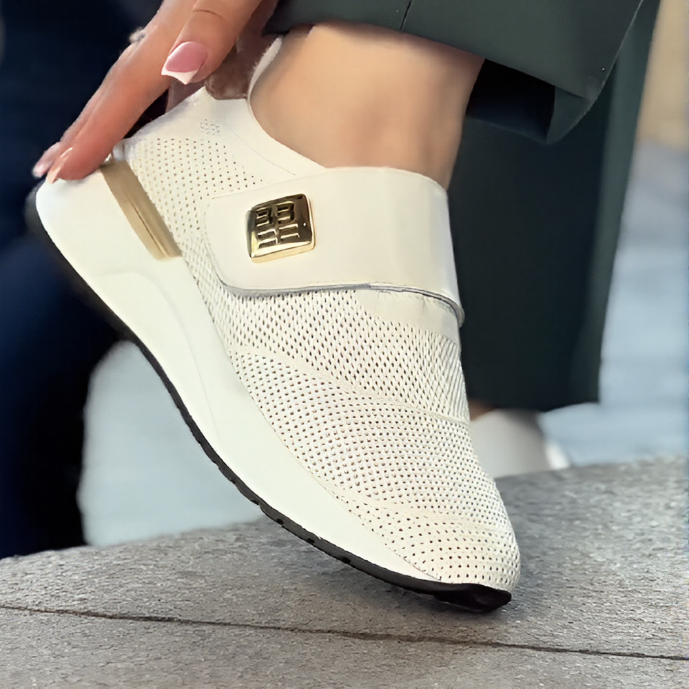 Breathable Velcro versatile sneakers