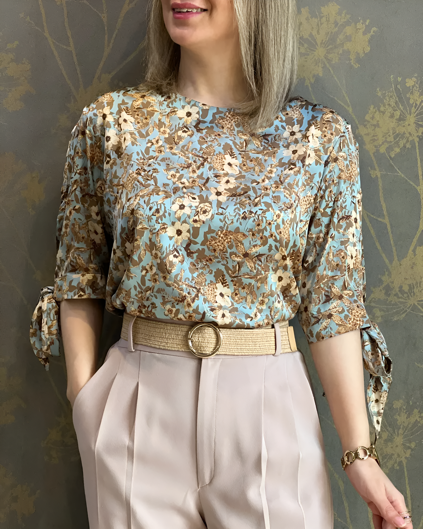 Floral Slit Sleeve Top