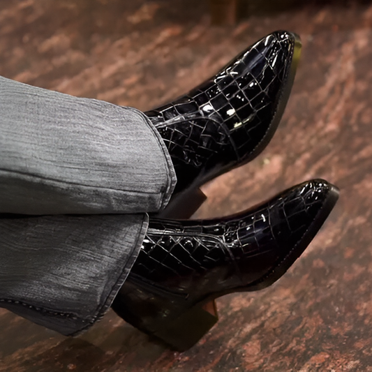 High-end cracked shiny leather boots