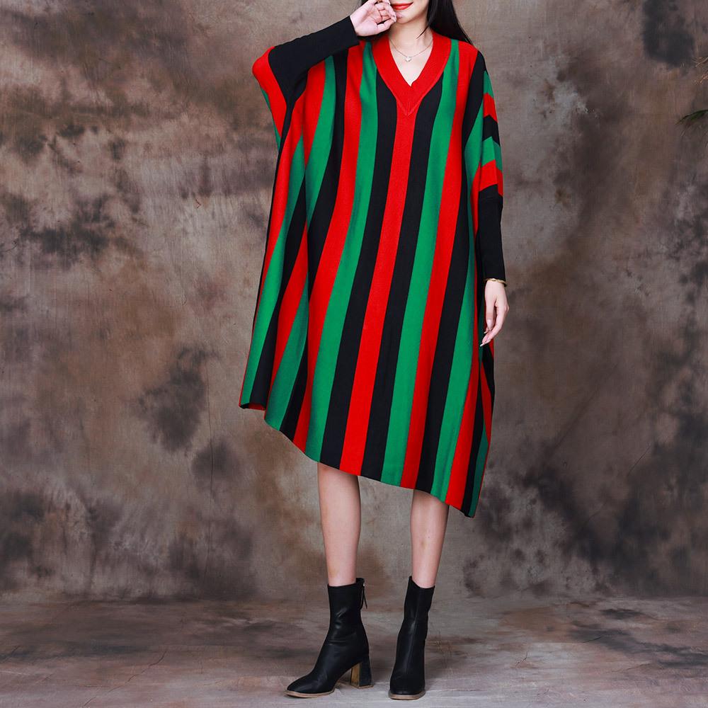 Eye-catching Striped Loose V-neck Bat-sleeve Dress