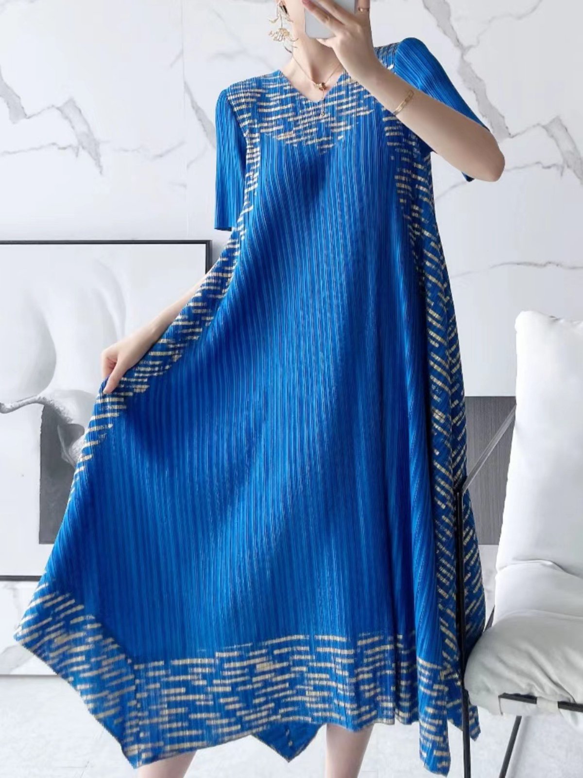 Cute Pleated Simple Print Maxi Dress